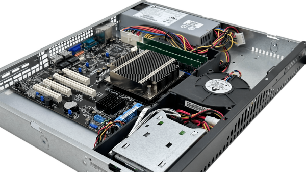 Supermicro Server | Xeon E3-1270 v6 - 16GB RAM 1TB HDD 256GB SSD |  CSE-512L-260B